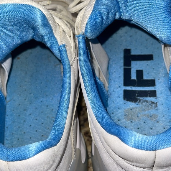 Jordan 11 CMFT Low Legend Blue - Picture 9 of 10